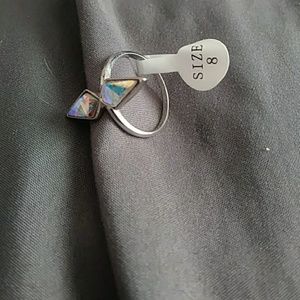 Silver ring with swavorski crystal